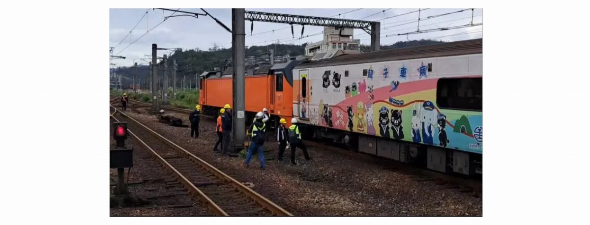 台鐵新E500型電力機車七堵出軌5車次延誤 最多誤點58分